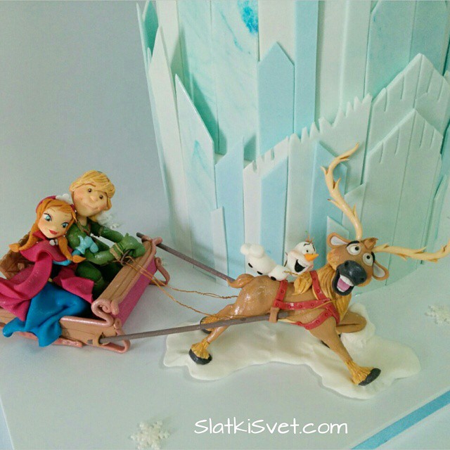 Torta ledeno kraljevstvo frozen 2016 002