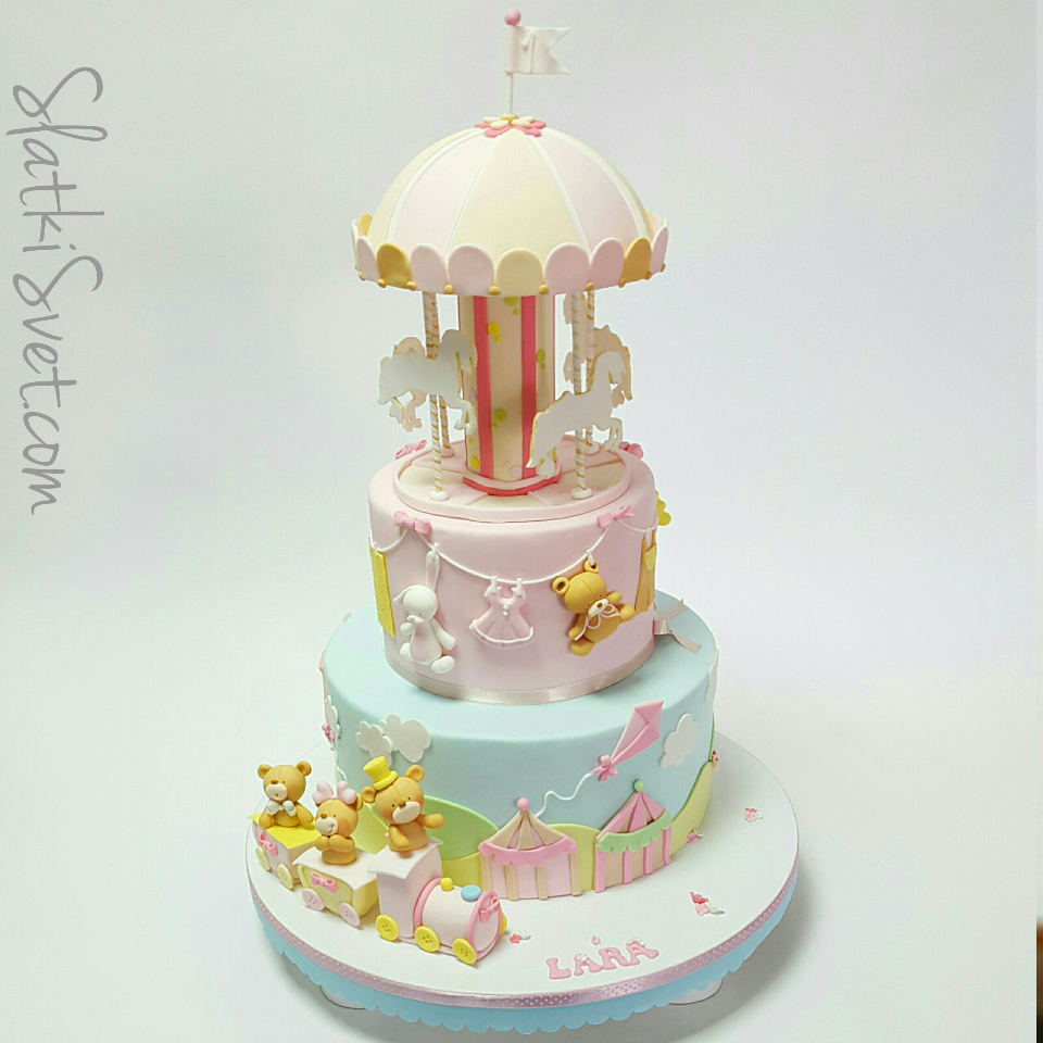 Torta carousel, Torta vrteška