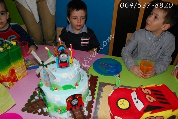 VanjinSlatkiSvetTorte drugari255