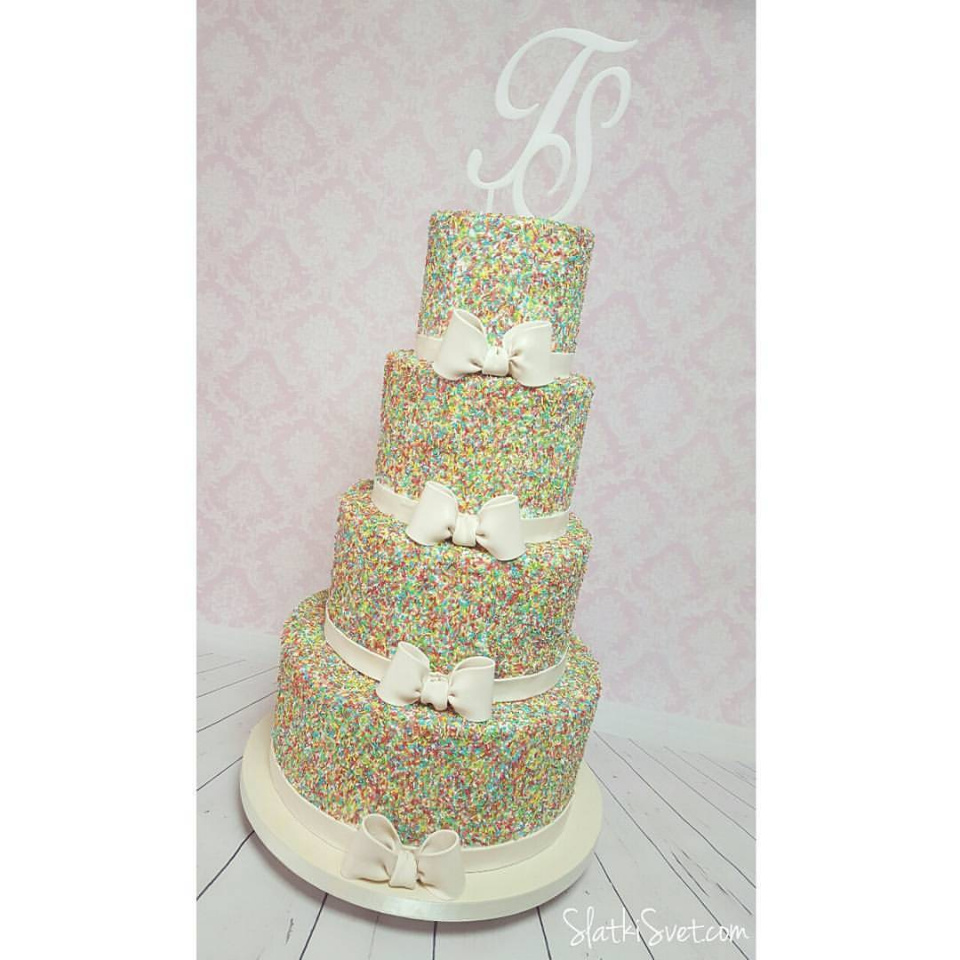 Najlepse mladenacke torte 2018 004